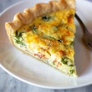 Spinach and bacon quiche