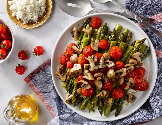 Roasted asparagus and vegetable salad