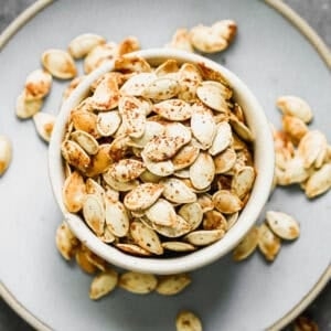 Roasted pumpkin seeds