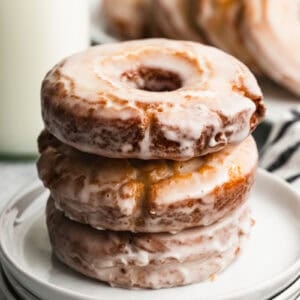 Old-fashioned sour cream donuts