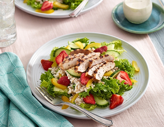 Chicken strawberry salad with feta dressing