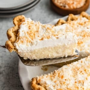 Coconut cream pie