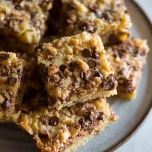 Toffee chocolate chip cookie bars