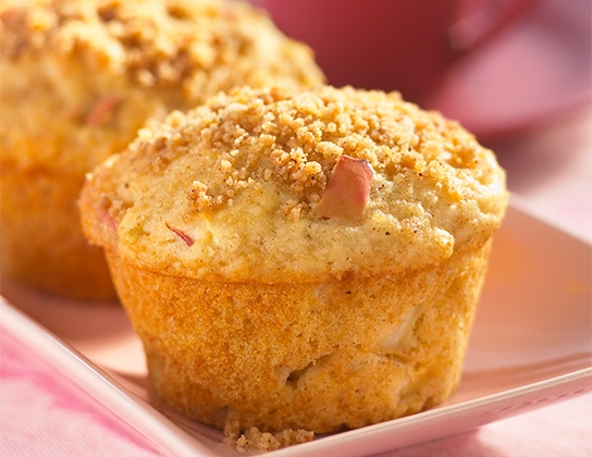 Apple crumb spice muffins