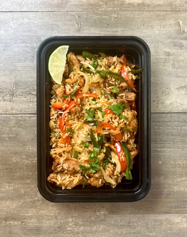 Chicken fajita fried rice - the meal prep manual