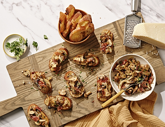 Savoury mushroom crostini