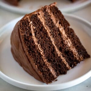 Chocolate mousse cake