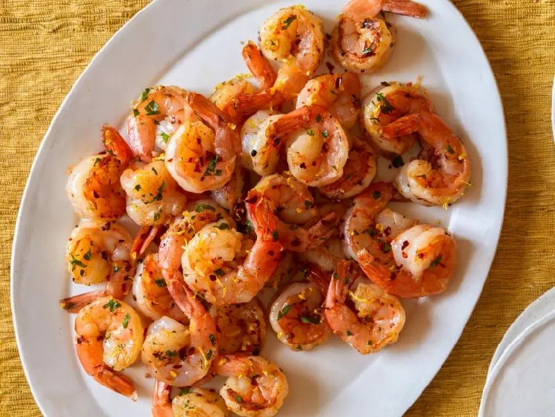 4 minute spicy garlic shrimp recipe | rachael ray | food network