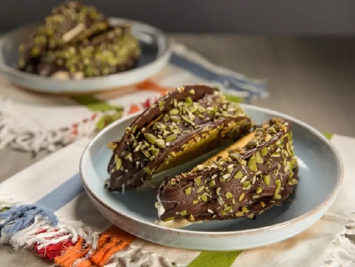Ice cream tacos recipe