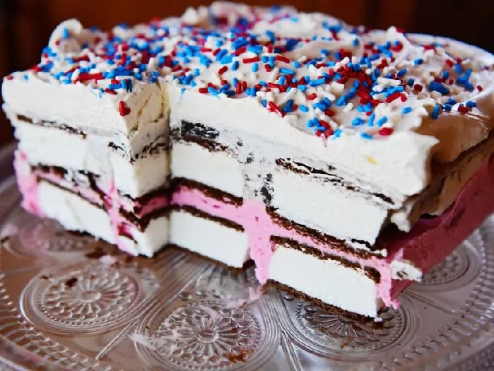 Ice cream sandwich cake recipe | ree drummond | food network