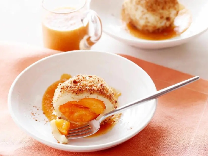 Wachauer aprikosenknodel (apricot dumplings) recipe