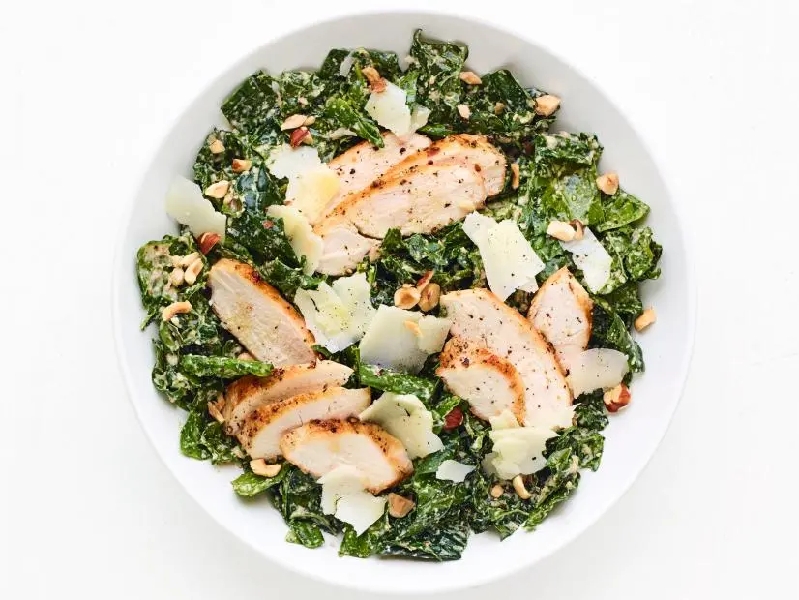 Kale salad with chicken and hazelnuts recipe