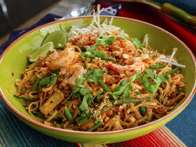 Pad thai kon kaen recipe