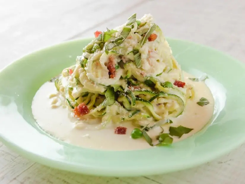 Zucchini carbonara recipe