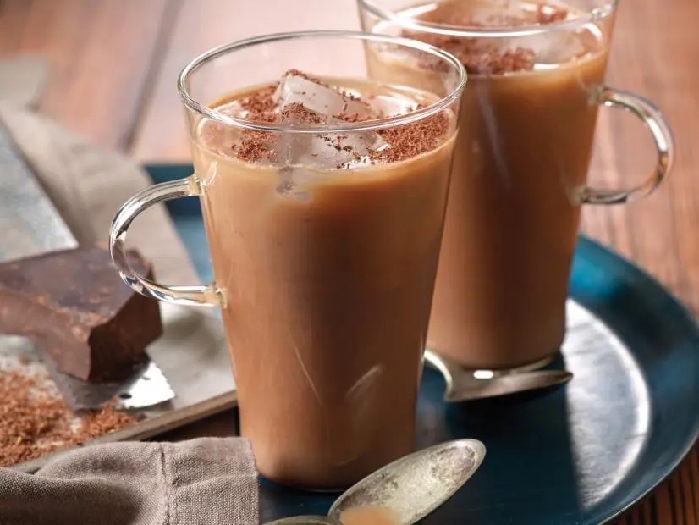 Iced coffee with chile de arbol and dark chocolate recipe
