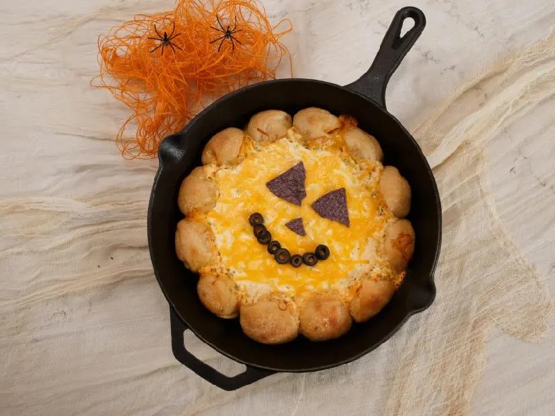 Jack-o'-lantern onion dip recipe