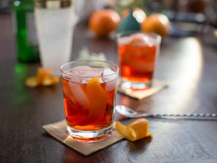 Val's classic negroni recipe