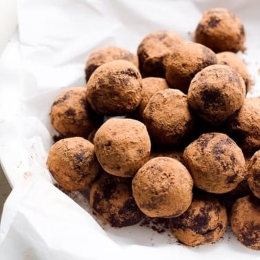 Healthy rum balls