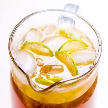 Healthy iced tea with lemon and lime