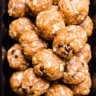 Peanut butter protein balls