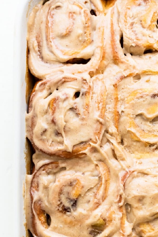 Apple cinnamon rolls