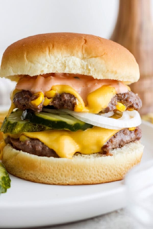 Hodgepodge sweet corn smash burger