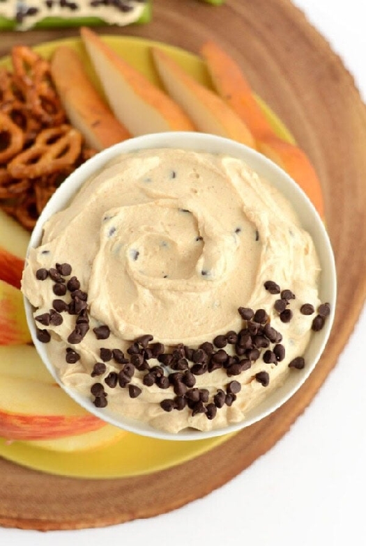 Peanut butter greek yogurt dip