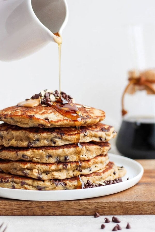 Healthy chocolate chip pancakes