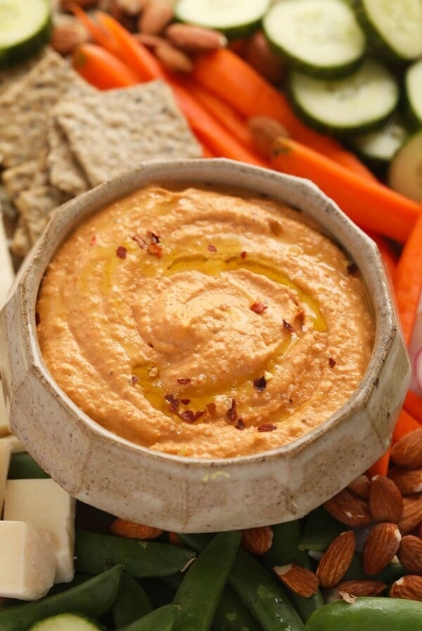 Roasted red pepper hummus