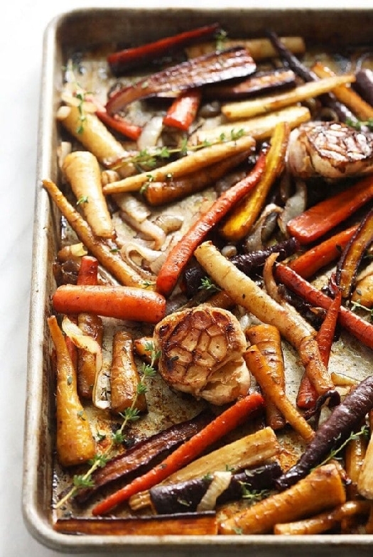 Honey balsamic roasted carrots