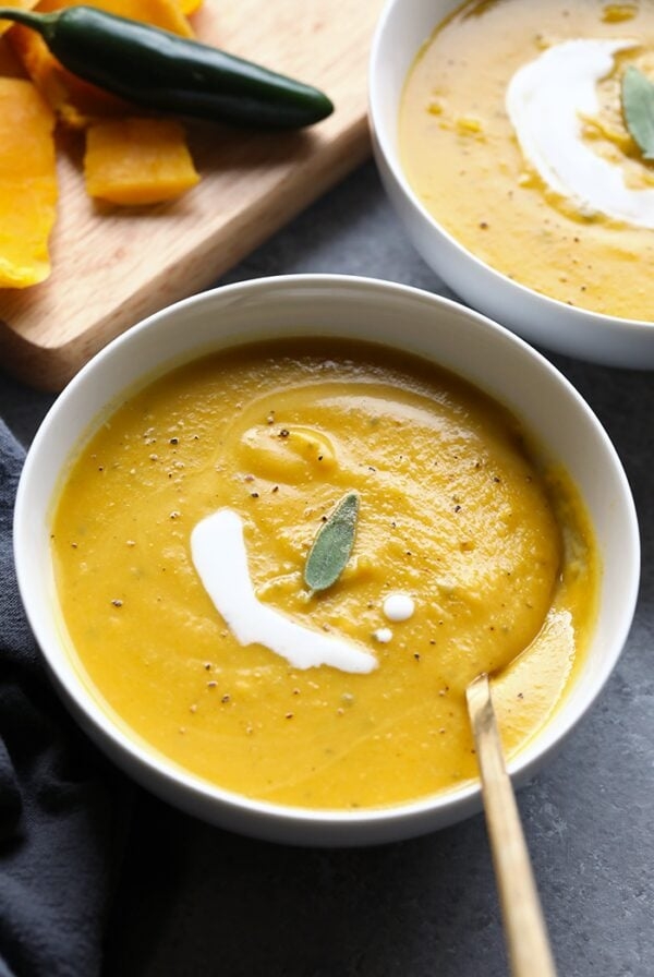 Spicy roasted butternut squash soup