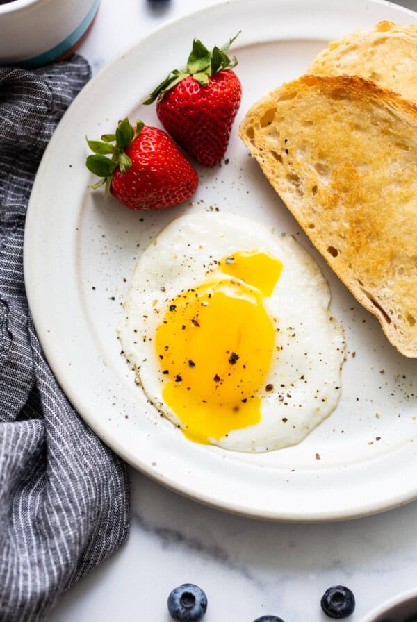 Sunny side up eggs
