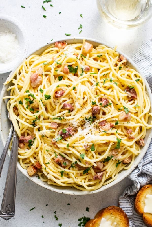 Simple pasta carbonara