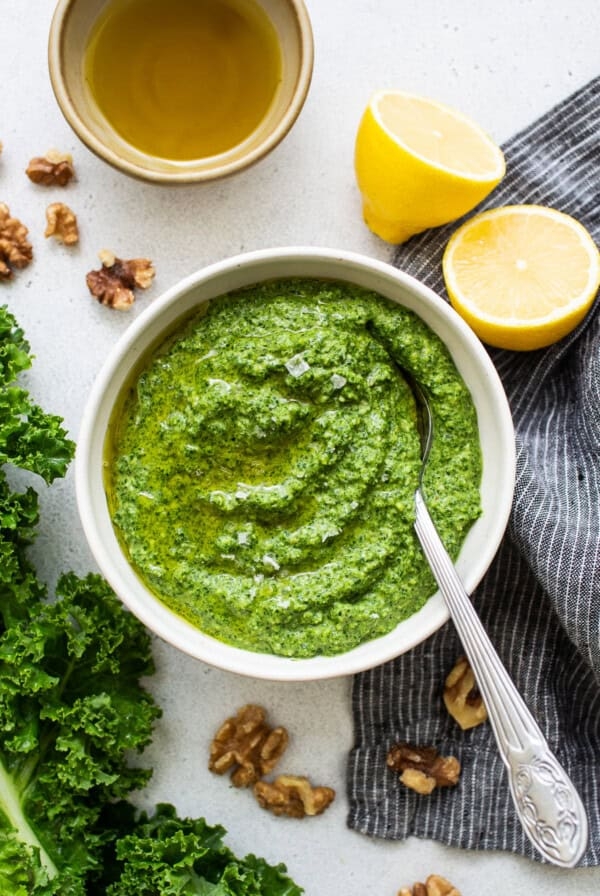 Easy kale pesto