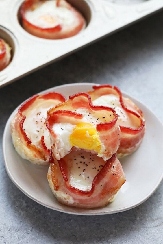 Bacon egg cups