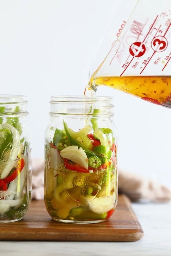 Quick pickled spicy peppers