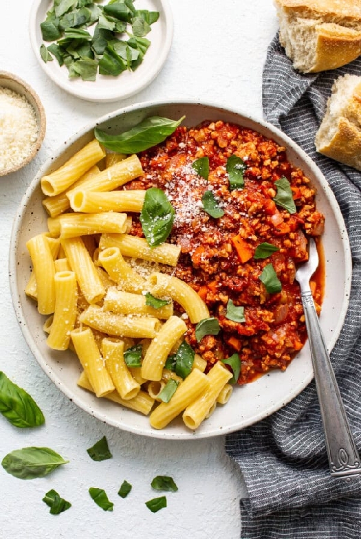 Ground chicken bolognese