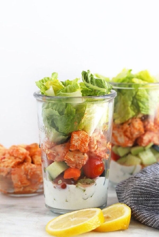 Buffalo chicken mason jar salad