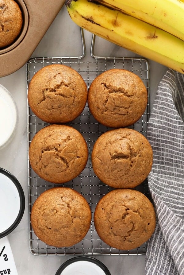 Healthy banana muffins