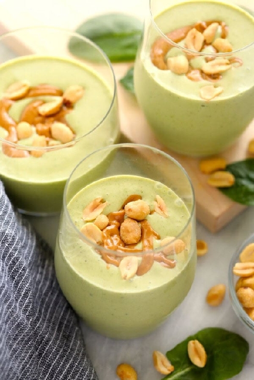 Peanut butter green smoothie