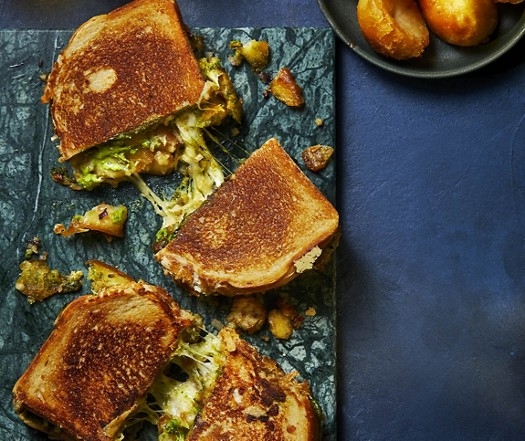 Chilli cheese potato toastie