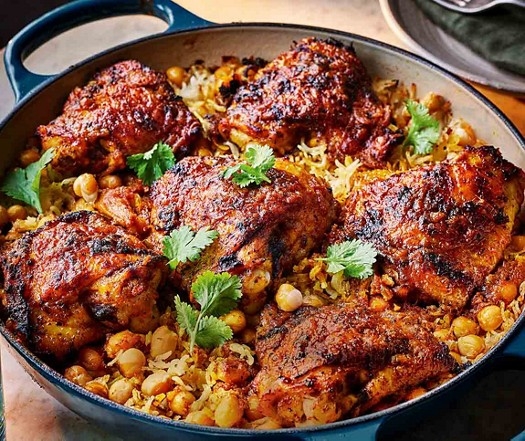 Chicken korma one-pot