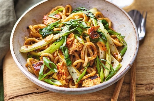 Garlic & hoisin-braised tofu, udon and pak choi