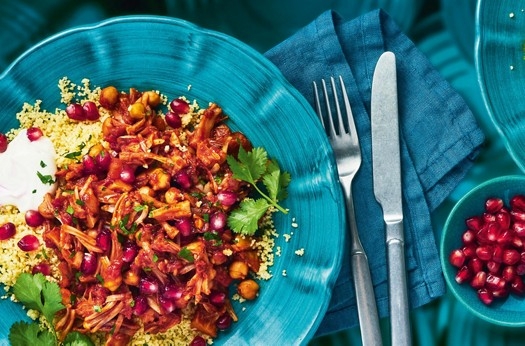 Jackfruit stew with spices & orange