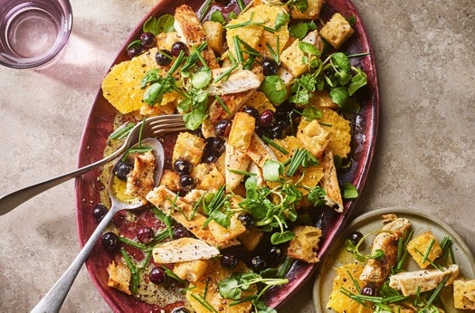 Seared chicken with orange & blueberry salad and croutons