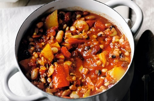 The ultimate 10 bean chilli