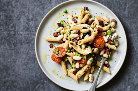 Chicken, chorizo & bean pasta