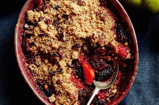 Autumn apple & blackberry crumble