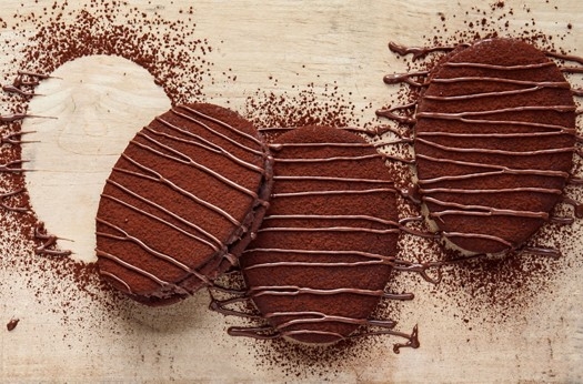 Easter egg bourbon biscuits