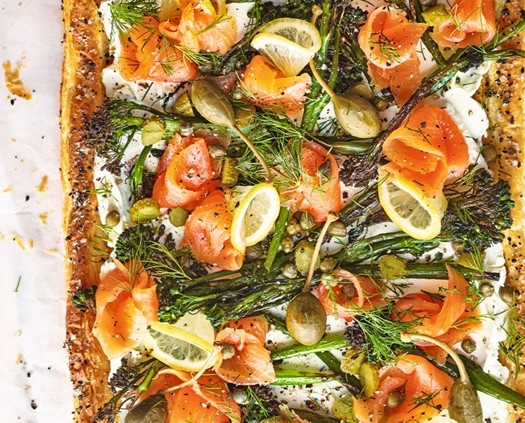 Smoked salmon & tenderstem tart with super seed crust